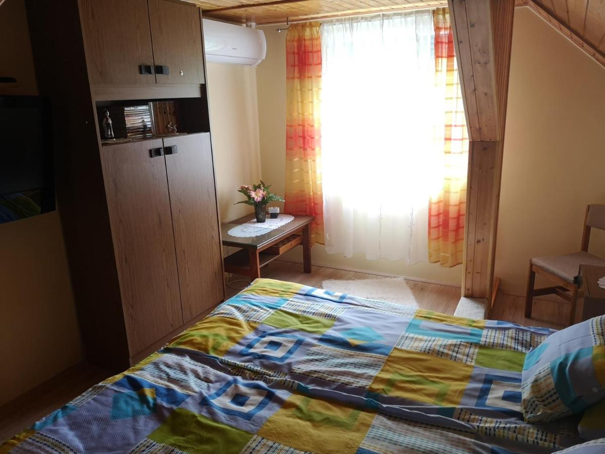 Hotel Szabo Vendeghaz Siklós Exteriér fotografie
